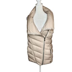 NEW LL Bean Boundless Downtek Zip Puffer Vest in Shore Sand Size Small